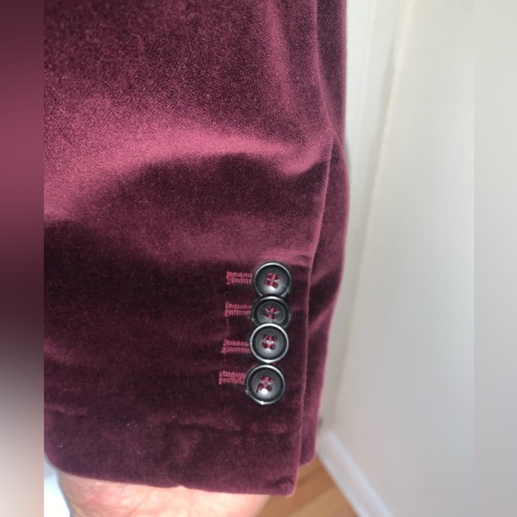 Burgundy Blazer/Sport Coat by Manuel Ritz - Picture 10 of 14